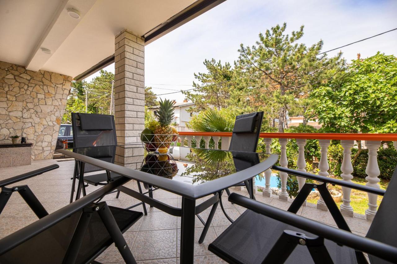 Apartments Vugrin 실로 외부 사진